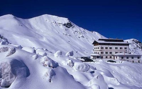 Hotel Folgore Passo Stelvio Buitenkant foto